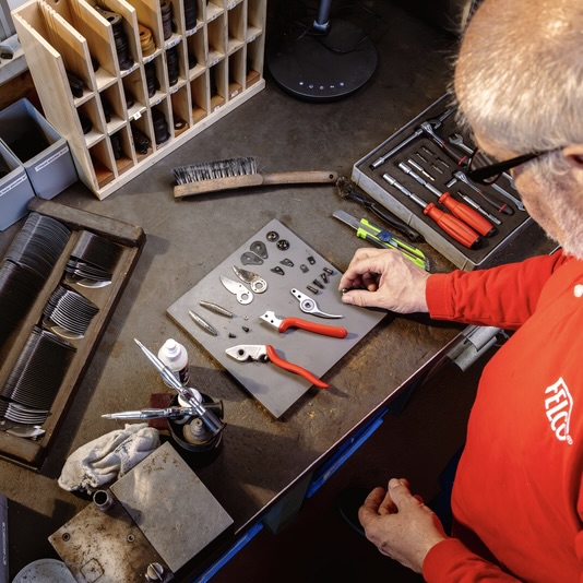 Durable tools made to last, FELCO workshop